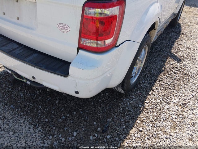 2008 Ford Escape Limited მანქანა იყიდება აუქციონზე, vin: 1FMCU04128KE64102, აუქციონის ნომერი: 46141940