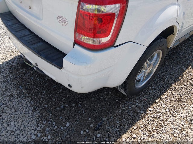 2008 Ford Escape Limited მანქანა იყიდება აუქციონზე, vin: 1FMCU04128KE64102, აუქციონის ნომერი: 46141940