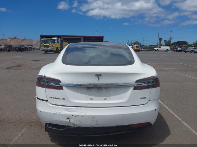 46141942 :رقم المزاد ، 5YJSA1E21GF169011 vin ، 2016 Tesla Model S 60d/70d/75d/85d/90d مزاد بيع
