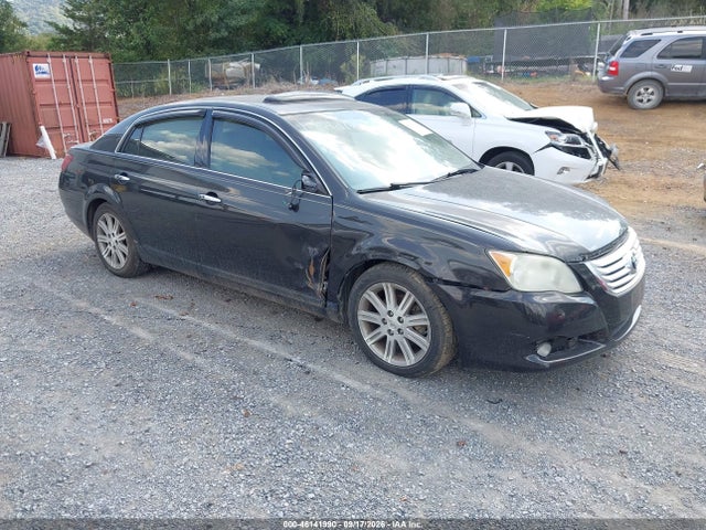 46141990 :رقم المزاد ، 4T1BK3DB0AU354591 vin ، 2010 Toyota Avalon Limited مزاد بيع