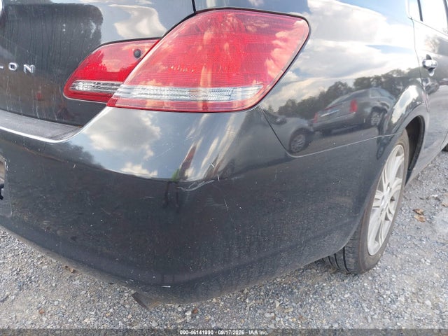 46141990 :رقم المزاد ، 4T1BK3DB0AU354591 vin ، 2010 Toyota Avalon Limited مزاد بيع