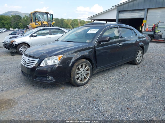 46141990 :رقم المزاد ، 4T1BK3DB0AU354591 vin ، 2010 Toyota Avalon Limited مزاد بيع