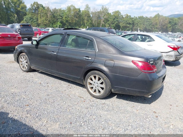 46141990 :رقم المزاد ، 4T1BK3DB0AU354591 vin ، 2010 Toyota Avalon Limited مزاد بيع