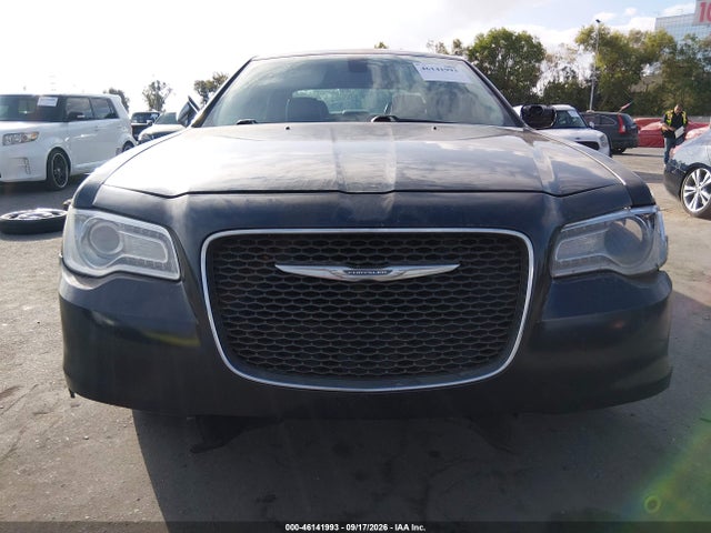 Chrysler 300C 2016 2C3CCAEG5GH116580 Image 12