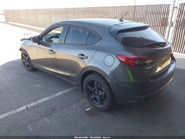 Mazda Mazda3 Sport 2017 3MZBN1K70HM104603 Image 3