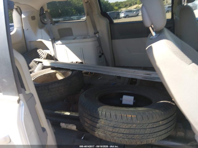 Продажа на аукционе авто 2010 Chrysler Town & Country Touring, vin: 2A4RR5D15AR319263, номер лота: 46142017