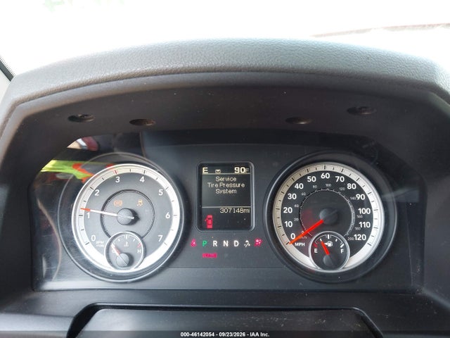 46142054 :رقم المزاد ، 1C6RR6GP5DS513071 vin ، 2013 Ram 1500 Slt مزاد بيع