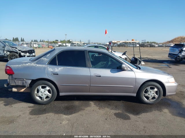 Продаж на аукціоні авто 2000 Honda Accord 2.3 Ex, vin: 1HGCG6678YA077352, номер лоту: 46142066