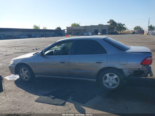 Продаж на аукціоні авто 2000 Honda Accord 2.3 Ex, vin: 1HGCG6678YA077352, номер лоту: 46142066