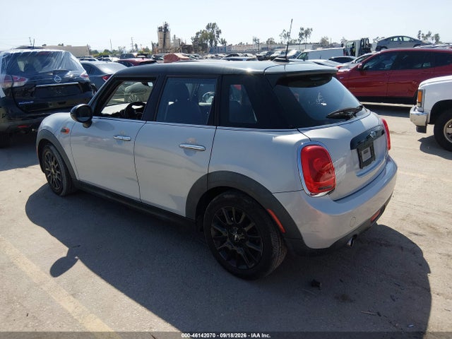 Mini Hardtop Cooper 2017 WMWXU1C35H2F77623 Image 3