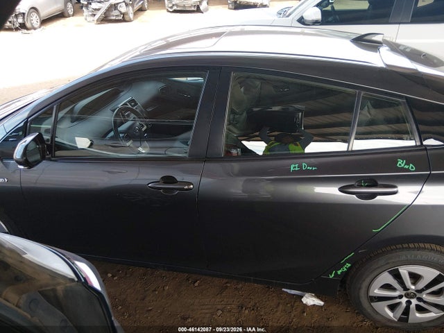 Продаж на аукціоні авто 2016 Toyota Prius Four, vin: JTDKARFU8G3025032, номер лоту: 46142087