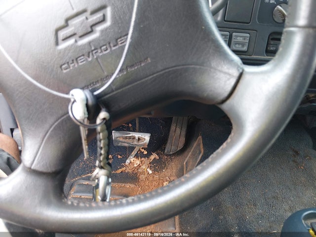 1998 Chevrolet C/k 1500 Fleetside მანქანა იყიდება აუქციონზე, vin: 1GCEK19R1WR116416, აუქციონის ნომერი: 46142119