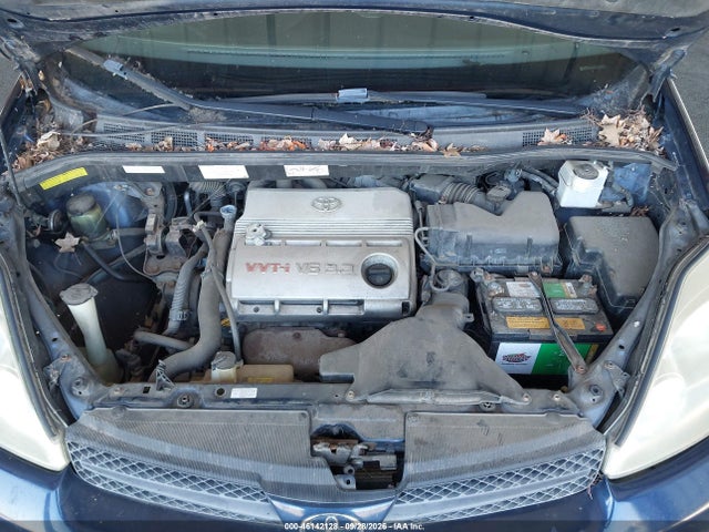Продажа на аукционе авто 2005 Toyota Sienna Xle, vin: 5TDBA22C35S031353, номер лота: 46142128