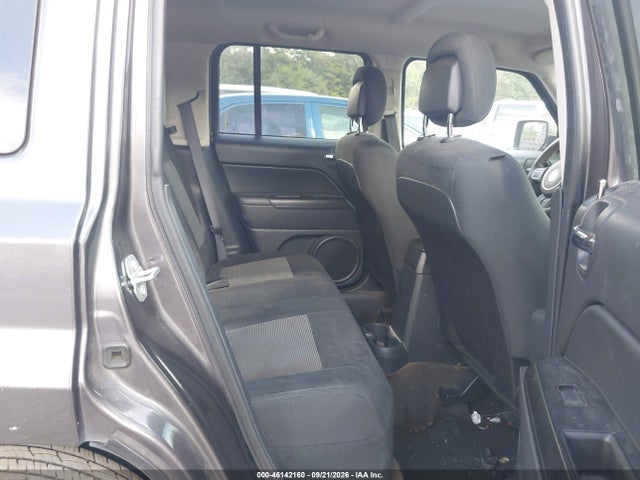 46142160 :رقم المزاد ، 1C4NJPBA6GD735750 vin ، 2016 Jeep Patriot Sport مزاد بيع