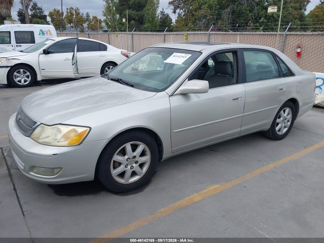 2001 Toyota Avalon Xls მანქანა იყიდება აუქციონზე, vin: 4T1BF28B01U180563, აუქციონის ნომერი: 46142169