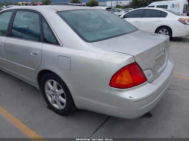 2001 Toyota Avalon Xls მანქანა იყიდება აუქციონზე, vin: 4T1BF28B01U180563, აუქციონის ნომერი: 46142169