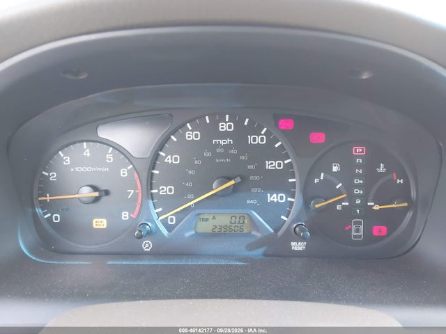 2000 Honda Accord 3.0 Ex მანქანა იყიდება აუქციონზე, vin: 1HGCG1650YA043861, აუქციონის ნომერი: 46142177