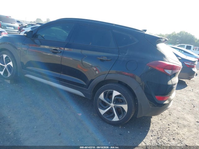 2018 Hyundai Tucson Value მანქანა იყიდება აუქციონზე, vin: KM8J33A28JU674755, აუქციონის ნომერი: 46142218