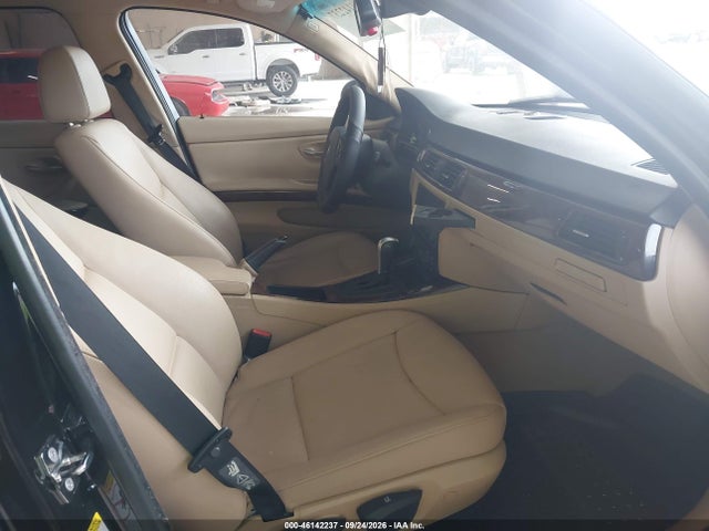 Продажа на аукционе авто 2006 Bmw 325i, vin: WBAVB13546KX49195, номер лота: 46142237