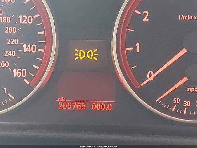 Продажа на аукционе авто 2006 Bmw 325i, vin: WBAVB13546KX49195, номер лота: 46142237