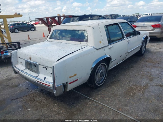 1993 Cadillac Deville მანქანა იყიდება აუქციონზე, vin: 1G6CD53B4P4302604, აუქციონის ნომერი: 46142242