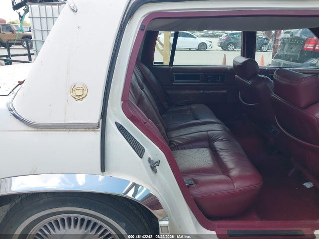 1993 Cadillac Deville მანქანა იყიდება აუქციონზე, vin: 1G6CD53B4P4302604, აუქციონის ნომერი: 46142242