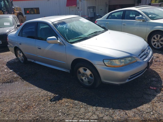Auction sale of the 2001 Honda Accord 3.0 Ex, vin: 1HGCG165X1A061466, lot number: 46142267