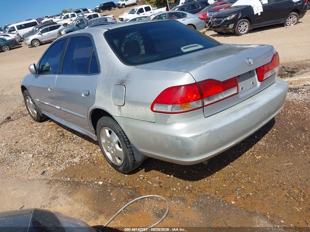 Продажа на аукционе авто 2001 Honda Accord 3.0 Ex, vin: 1HGCG165X1A061466, номер лота: 46142267