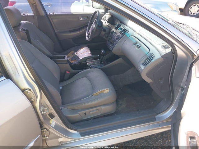 Продажа на аукционе авто 2001 Honda Accord 3.0 Ex, vin: 1HGCG165X1A061466, номер лота: 46142267