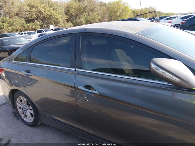 Hyundai SONATA GLS 2014 5NPEB4AC3EH855706 Image 13