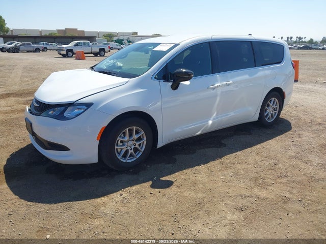 46142319 :رقم المزاد ، 2C4RC1CG8SR611481 vin ، 2025 Chrysler Voyager Lx مزاد بيع