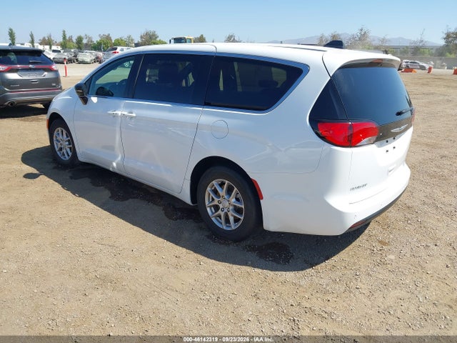 46142319 :رقم المزاد ، 2C4RC1CG8SR611481 vin ، 2025 Chrysler Voyager Lx مزاد بيع
