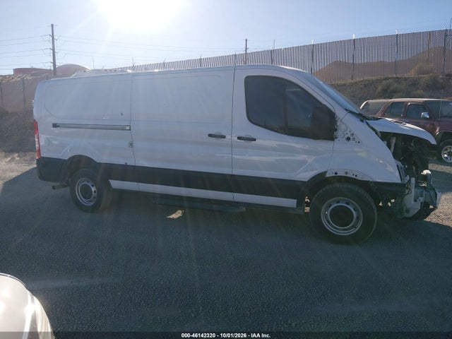 Ford Transit-250 2024 1FTBR1Y81RKA77072 Image 13