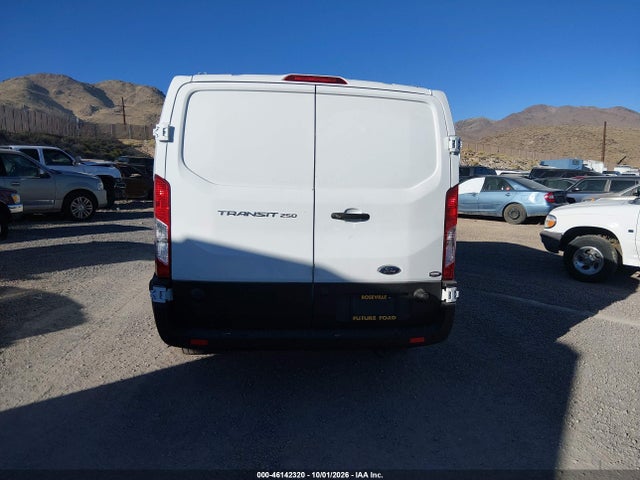 Ford Transit-250 2024 1FTBR1Y81RKA77072 Image 16