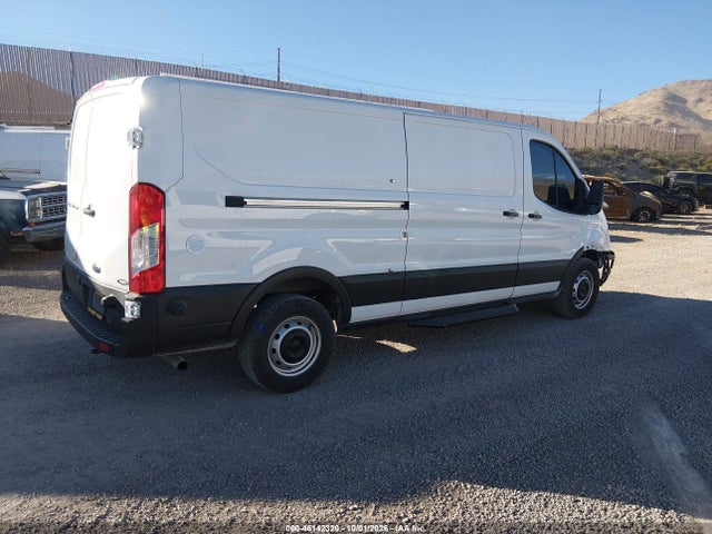 Ford Transit-250 2024 1FTBR1Y81RKA77072 Image 4
