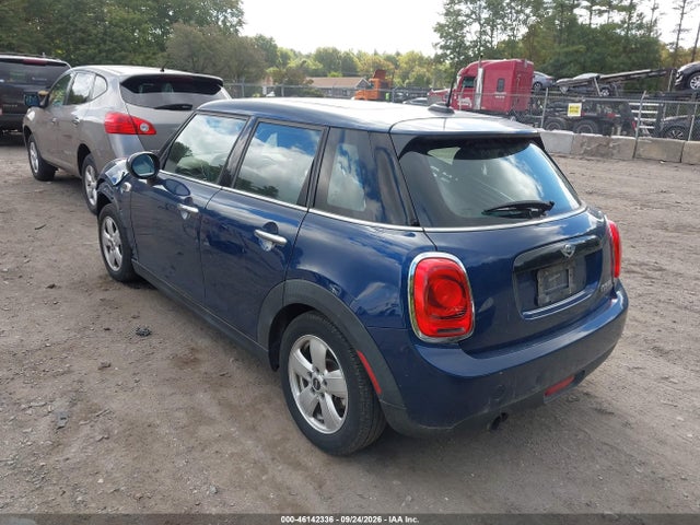 46142336 :رقم المزاد ، WMWXU1C55G2D09879 vin ، 2016 Mini Hardtop Cooper مزاد بيع