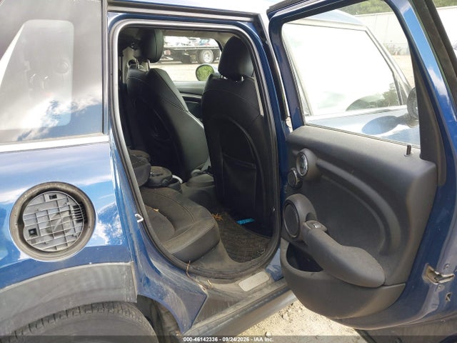 46142336 :رقم المزاد ، WMWXU1C55G2D09879 vin ، 2016 Mini Hardtop Cooper مزاد بيع