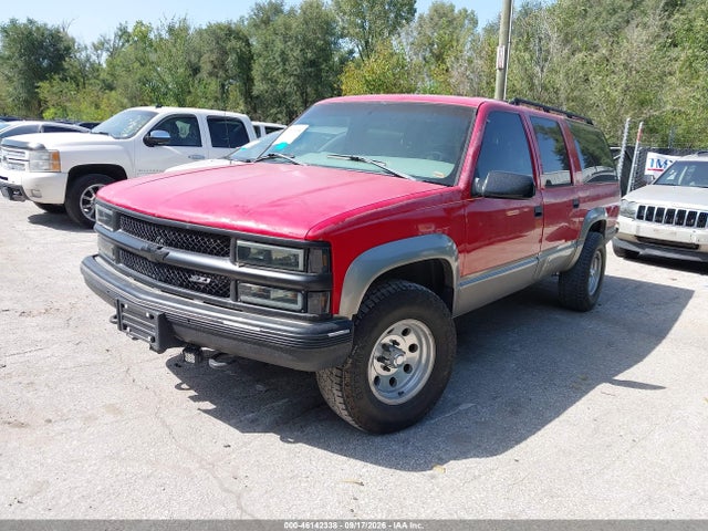 46142338 :رقم المزاد ، 1GNFK16R7XJ361396 vin ، 1999 Chevrolet Suburban 1500 Lt مزاد بيع
