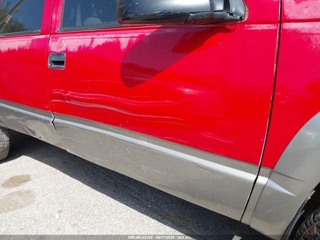 46142338 :رقم المزاد ، 1GNFK16R7XJ361396 vin ، 1999 Chevrolet Suburban 1500 Lt مزاد بيع