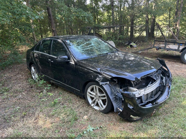 46142352 :رقم المزاد ، WDDGF4HB7DR273292 vin ، 2013 Mercedes-benz C 250 Sport مزاد بيع
