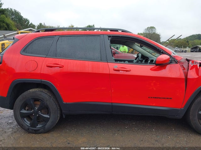 2018 Jeep Cherokee Limited 4x4 მანქანა იყიდება აუქციონზე, vin: 1C4PJMDB3JD608894, აუქციონის ნომერი: 46142357