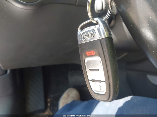 Продаж на аукціоні авто 2014 Audi A4 2.0t Premium, vin: WAUAFAFL6EN000666, номер лоту: 46142388