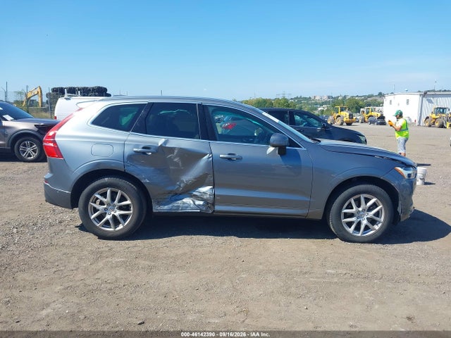 2018 Volvo Xc60 T5 Momentum მანქანა იყიდება აუქციონზე, vin: YV4102RK8J1075543, აუქციონის ნომერი: 46142390