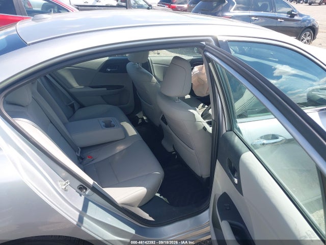 Продаж на аукціоні авто 2017 Honda Accord Ex-l V6, vin: 1HGCR3F86HA018317, номер лоту: 46142392
