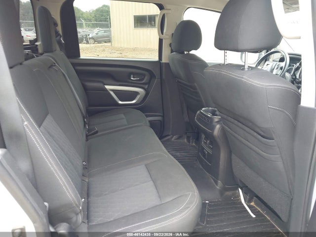 Продажа на аукционе авто 2017 Nissan Titan Sv, vin: 1N6AA1E57HN502852, номер лота: 46142435
