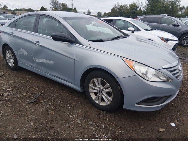 Продажа на аукционе авто 2014 Hyundai Sonata Gls, vin: 5NPEB4AC3EH831390, номер лота: 46142467