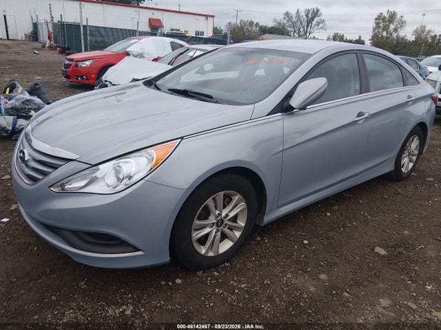 Продажа на аукционе авто 2014 Hyundai Sonata Gls, vin: 5NPEB4AC3EH831390, номер лота: 46142467