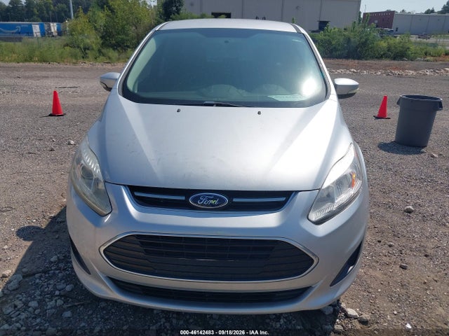 46142483 :رقم المزاد ، 1FADP5AU5HL118461 vin ، 2017 Ford C-max Hybrid Se مزاد بيع