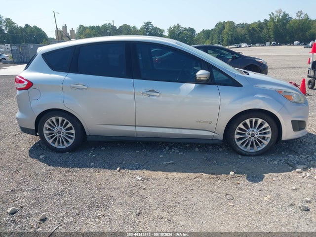 46142483 :رقم المزاد ، 1FADP5AU5HL118461 vin ، 2017 Ford C-max Hybrid Se مزاد بيع