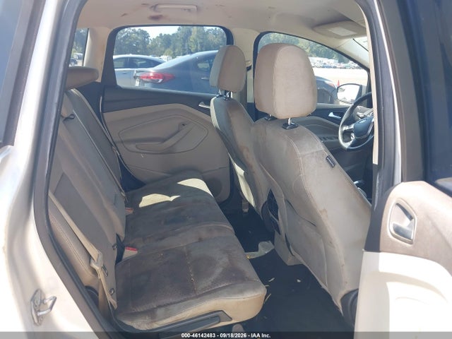 46142483 :رقم المزاد ، 1FADP5AU5HL118461 vin ، 2017 Ford C-max Hybrid Se مزاد بيع